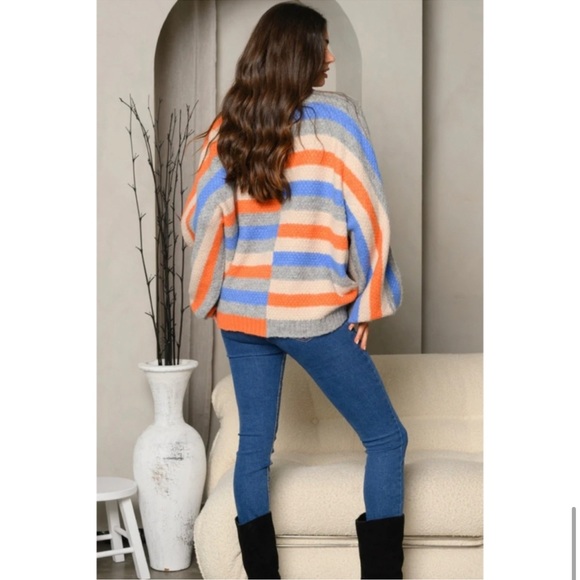 ❤️Oversized Color Block Sweater 5 for $10 Deal! - Picture 4 of 5